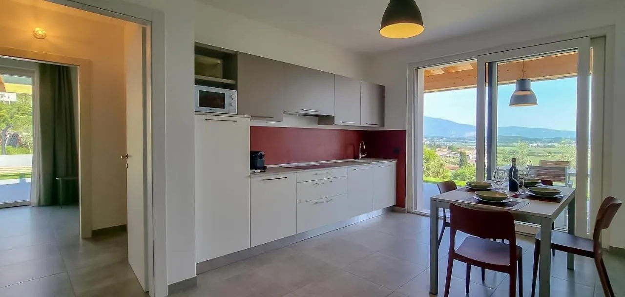 Villa Boni Costermano 0*,